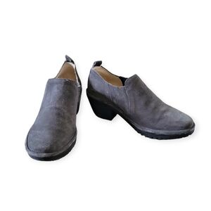 Fly London Wate Suede Low Ankle Slip On Booties Heeled Boots Gray